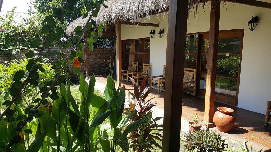 Bed and Breakfast Classico Italiano à Gili Air Extérieur photo